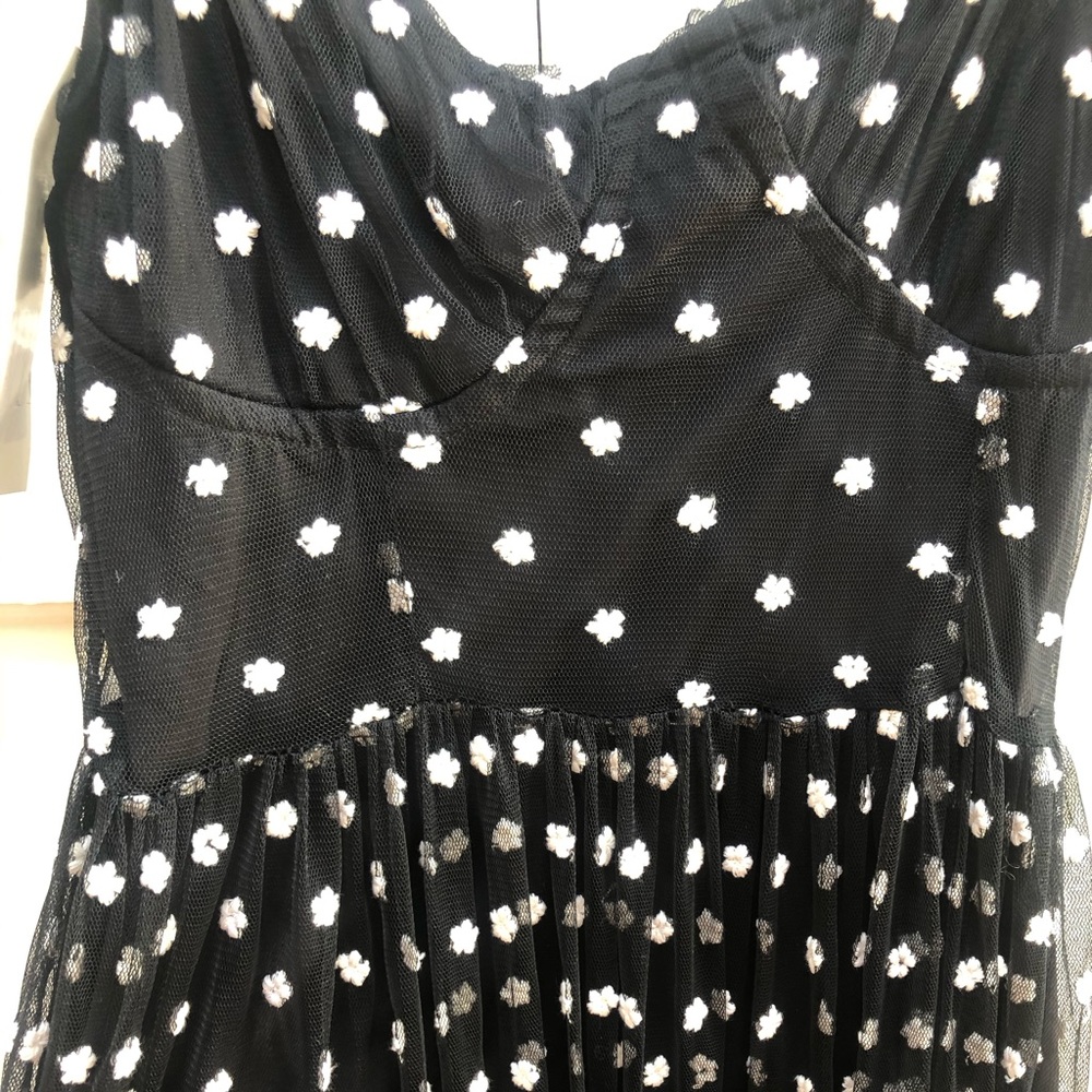 Zara dress - Picture 2 of 3